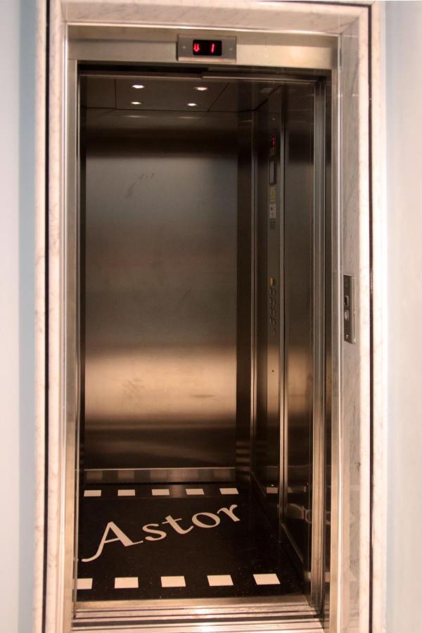 Apartamento Dimoraviapiadue Savona Exterior foto