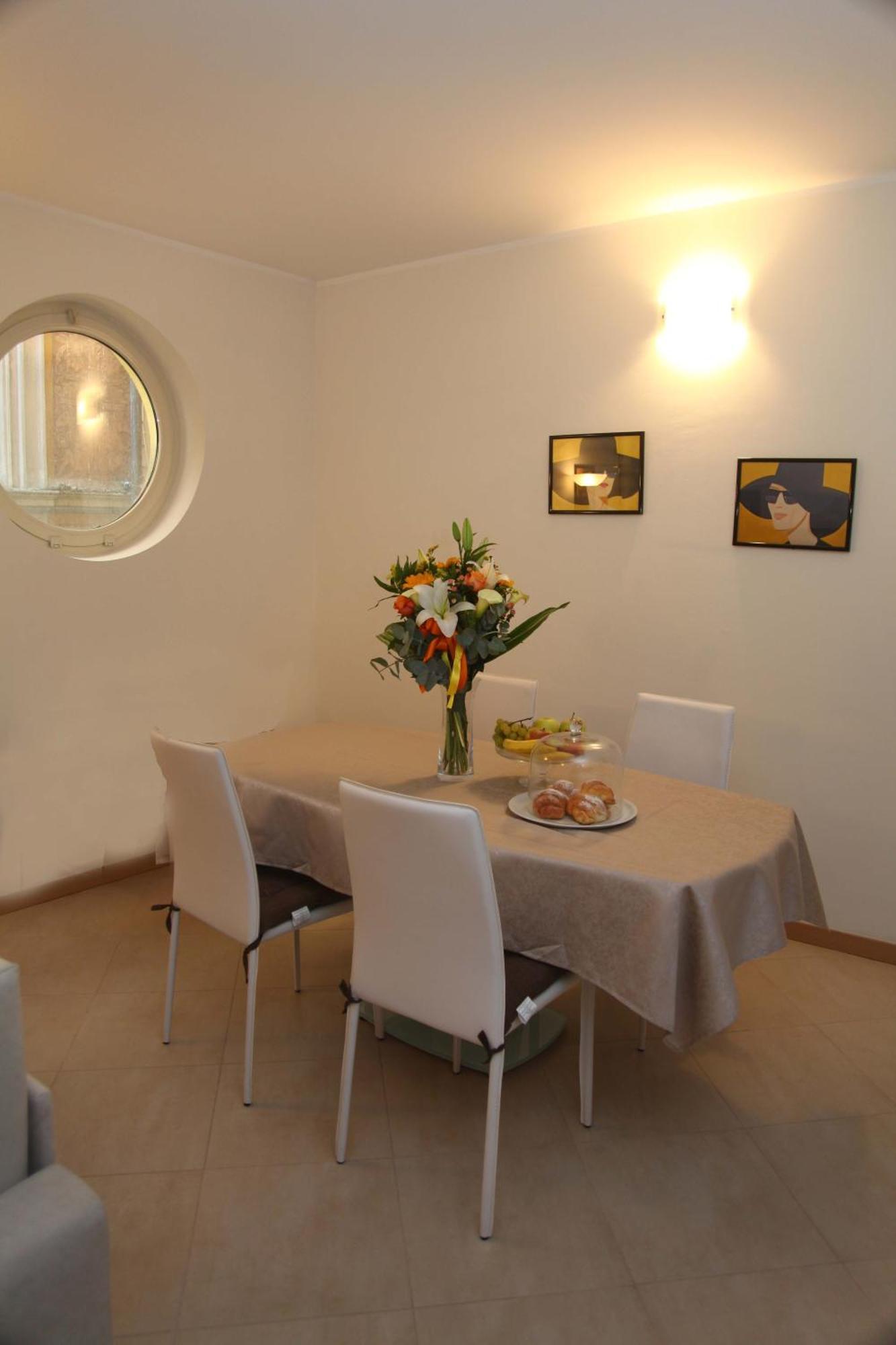 Apartamento Dimoraviapiadue Savona Exterior foto